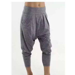 lululemon harem crop pants